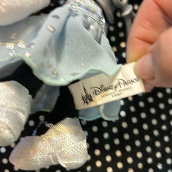 New Minnie Mouse Disneyland Diamond Celebration - Picture 5 of 9